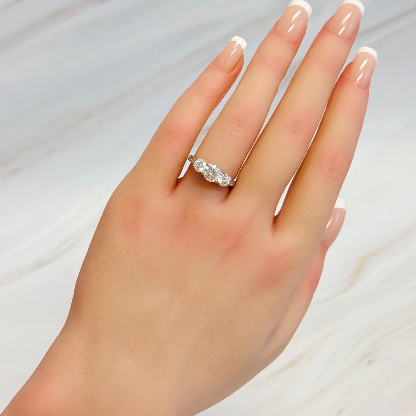Eternal Sparkle™ White Gold Diamond Ring – Timeless Elegance & Brilliant Shine