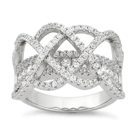Radiant Infinity™ White Gold Diamond Ring – Elegant Twisted Design